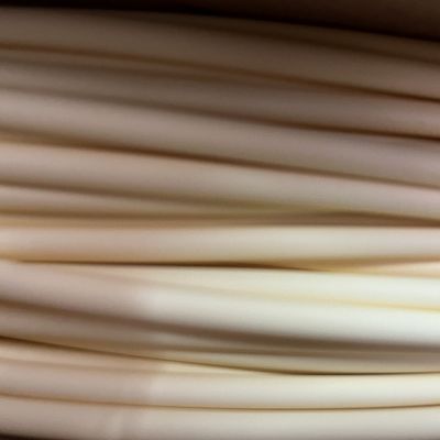 Buen precio ratio adhesivo amarillo 3X del encogimiento de la pared de 3.2m m del calor del tubo dual del encogimiento en línea