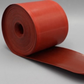 Buen precio El lado rojo del rollo uno de la hoja del Teflon grabó al agua fuerte productos de PTFE 70m m en línea